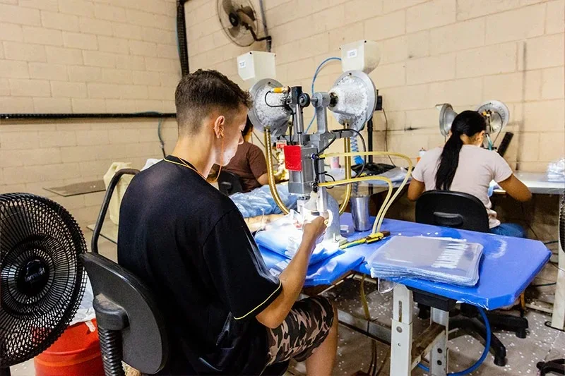 Linha de produção de embalagens